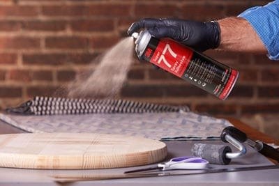 Colla Spray 3M 77 Multiuso 500 ml | Adesivo Spray Universale - Image 2