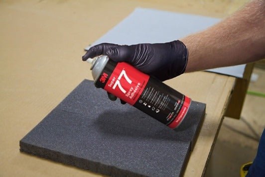 Colla Spray 3M 77 Multiuso 500 ml | Adesivo Spray Universale - Image 4