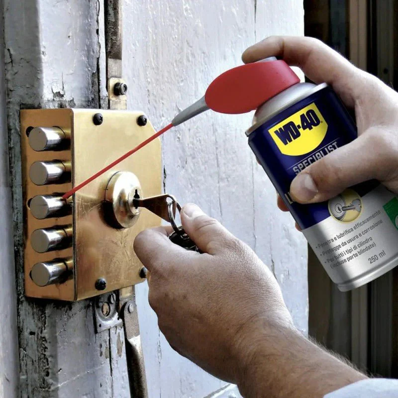 Specialist lubrificante serrature | WD-40 - Image 3